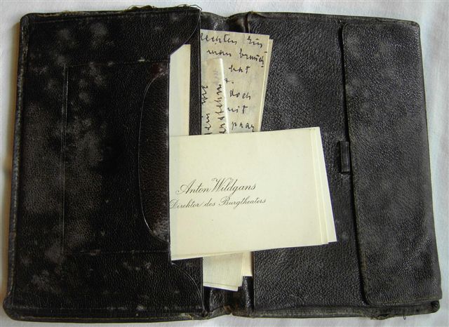 1932, Brieftasche von Anton Wildgans